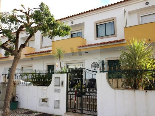 Willa wielorodzinna w São Brás de Alportel, Distrito de Faro