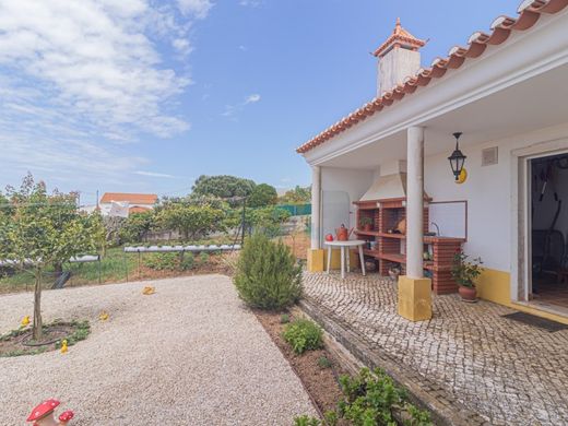 Vrijstaand huis in Mafra, Distrito de Lisboa