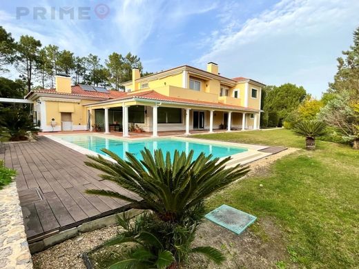 Einfamilienhaus in Sesimbra, Distrito de Setúbal