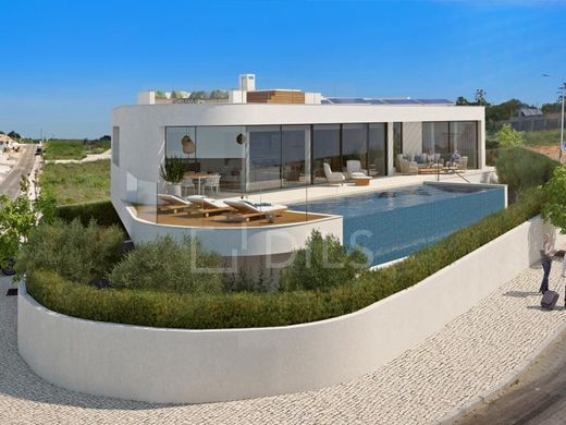 Land in Lagos, Distrito de Faro