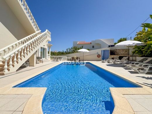 Detached House in Lagoa, Distrito de Faro