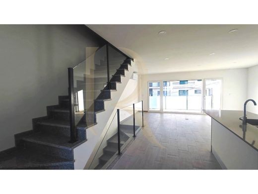 Villa Plurifamiliare a Seixal, Distrito de Setúbal