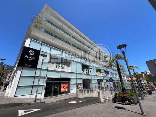 Funchal, Madeiraのアパートメント