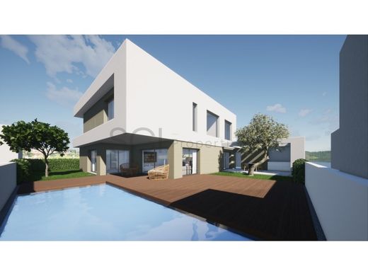 Casa de lujo en Seixal, Setúbal