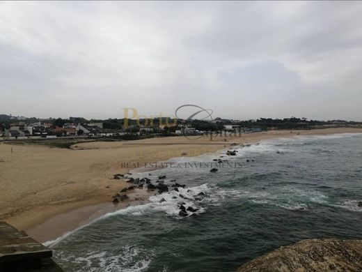Участок, Вила-Нова-де-Гайя, Vila Nova de Gaia