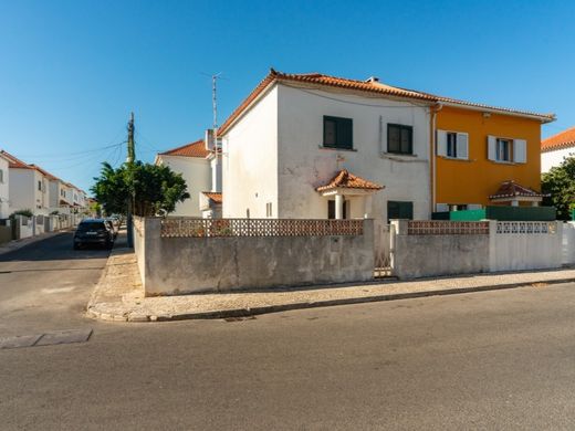 Belém, Lisbonのマルチファミリーヴィラ