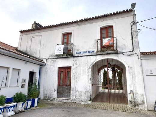 Luxury home in Alandroal, Distrito de Évora