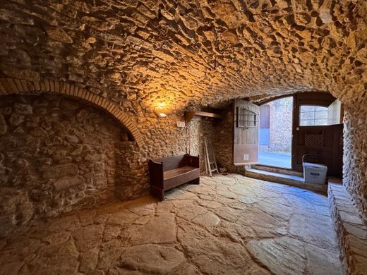 Corçà, Província de Gironaの高級住宅