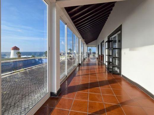 Luxury home in Ponta Delgada, Azores
