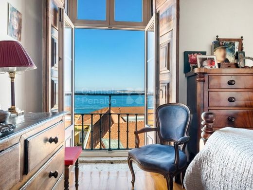 Apartment / Etagenwohnung in Lissabon, Lisbon