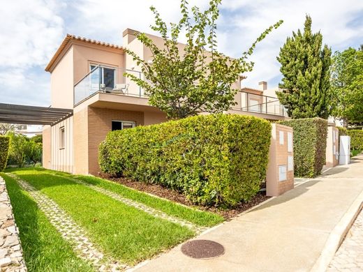 Semidetached House in Lagoa, Distrito de Faro