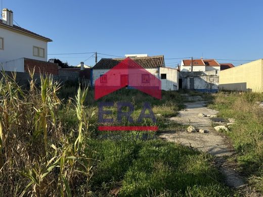 Peniche, Distrito de Leiriaの土地