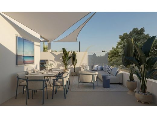 Смежная Вилла, Эстепона, Provincia de Málaga