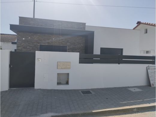 Casa Unifamiliare a Seixal, Distrito de Setúbal