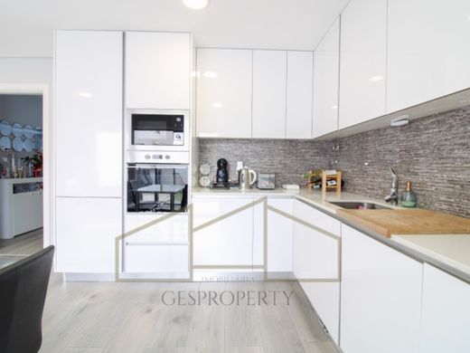 Seixal, Distrito de Setúbalのマルチファミリーヴィラ