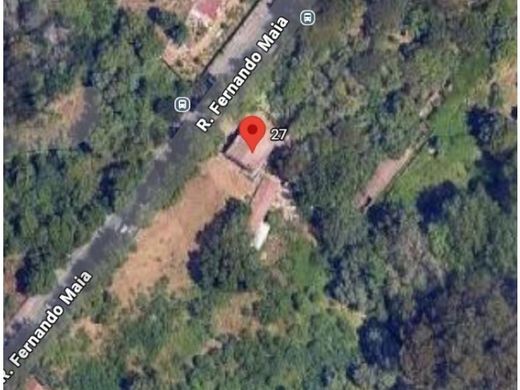 Terreno a Amadora, Lisbona
