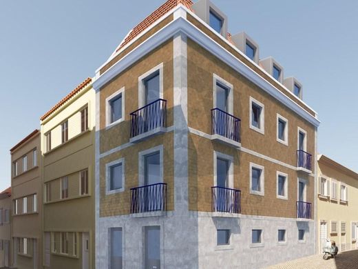 Apartment / Etagenwohnung in Sesimbra, Distrito de Setúbal