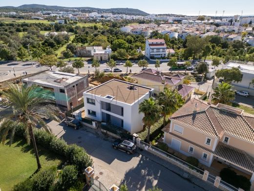 ローレ, Louléの高級住宅