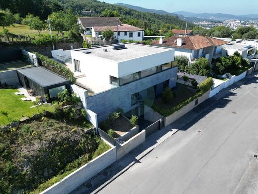 Luxury home in Braga, Distrito de Braga