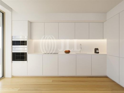 Apartment / Etagenwohnung in Porto, Distrito do Porto