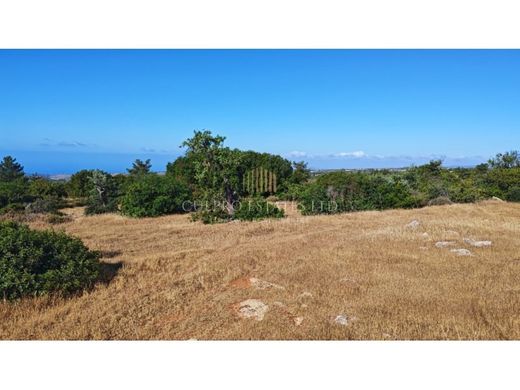 Grond in Soúni, Soúni-Zanakiá