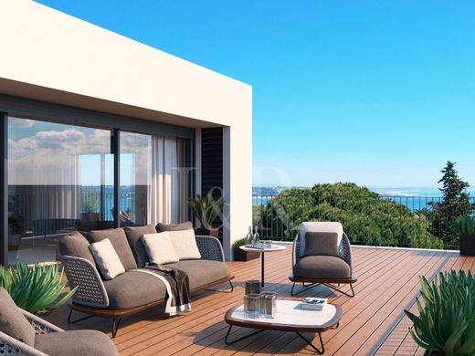 Apartment for sale in Oeiras