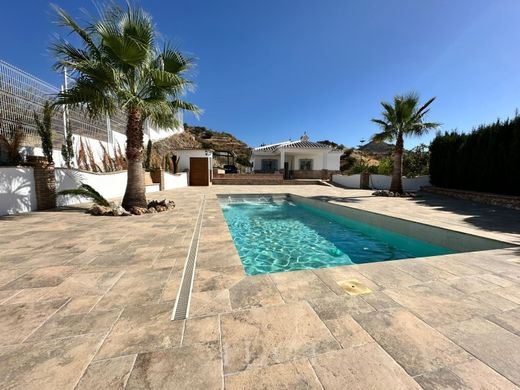 Cottage in Canillas de Aceituno, Malaga