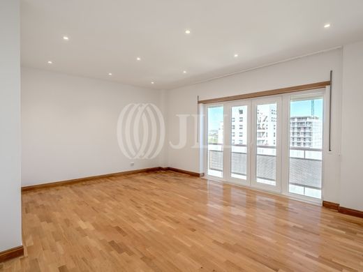 Appartamento a Lumiar, Lisbon