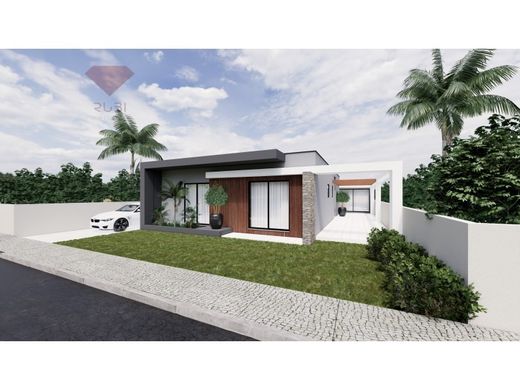 Detached House in Seixal, Distrito de Setúbal