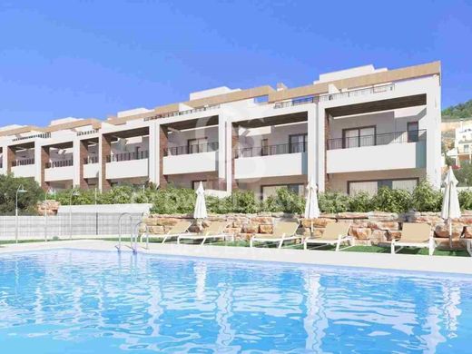 Twee-onder-een-kapwoning in Istán, Provincia de Málaga