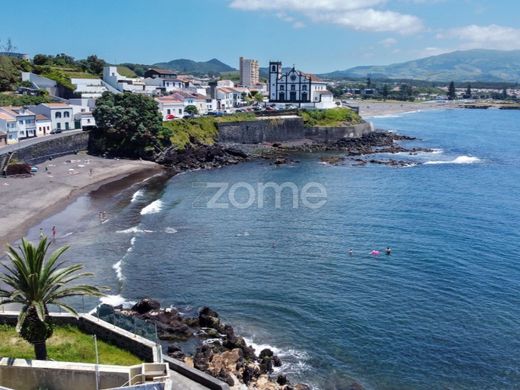 Luksusowy dom w Ponta Delgada, Azores