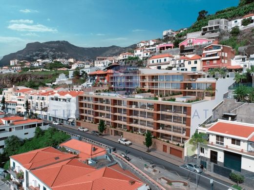 아파트 / Câmara de Lobos, Madeira