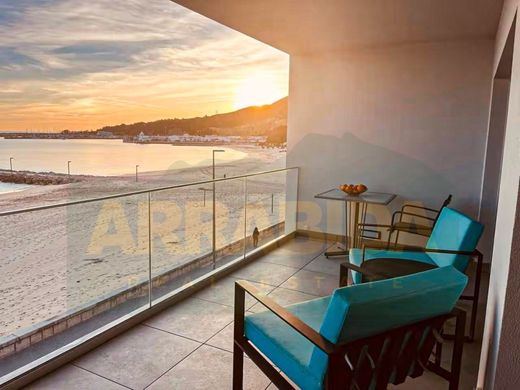 Apartment in Sesimbra, Distrito de Setúbal