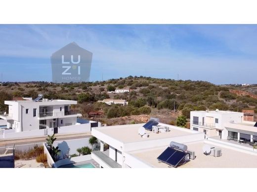 Land in Lagos, Distrito de Faro