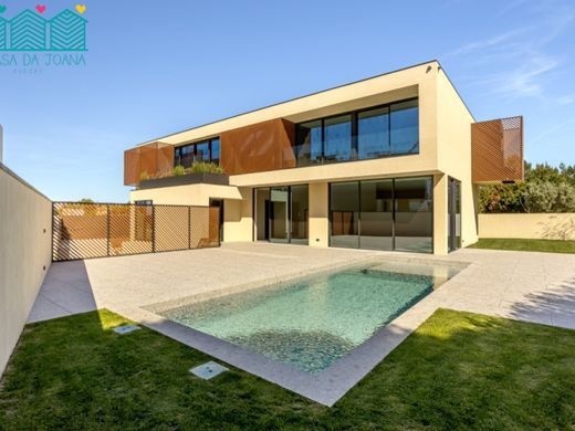 Luxury home in Cascais, Lisbon