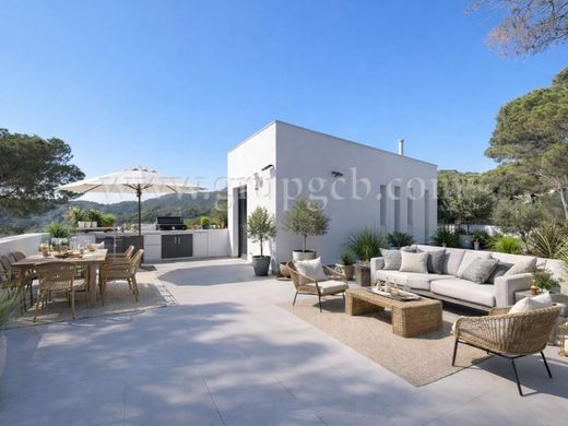 Luxus-Haus in Lloret de Mar, Provinz Girona