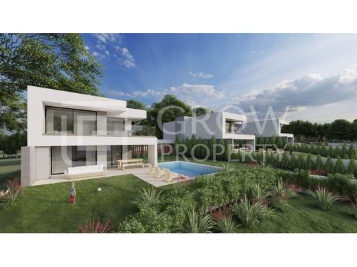 Einfamilienhaus in Albufeira, Distrito de Faro