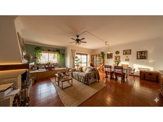 Willa wielorodzinna w Cascais, Distrito de Lisboa