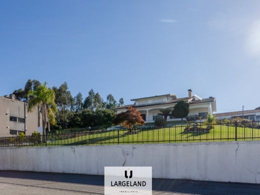 Luxury home in Santa Maria da Feira, Aveiro