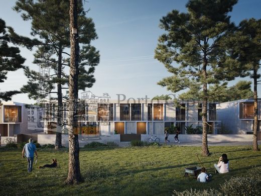 Casa di lusso a Vila Nova de Gaia, Oporto