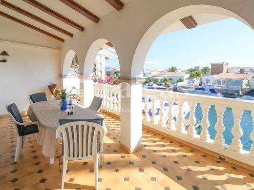 ‏בתי יוקרה ב  Empuriabrava, Província de Girona