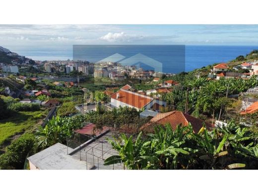 Funchal, Madeiraの一戸建て住宅