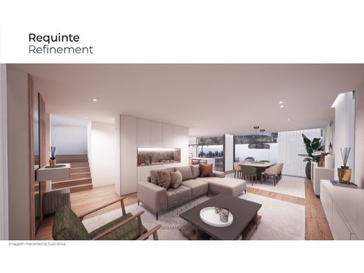 豪宅  加亚新城
, Vila Nova de Gaia