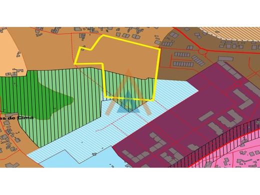 Terreno a Santa Maria da Feira, Distrito de Aveiro