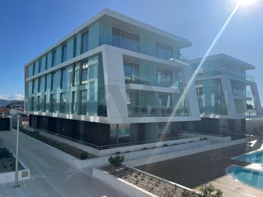 Daire Alcobaça, Distrito de Leiria