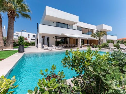 Villa in Alicante, Valencia