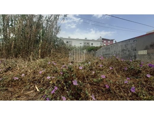 Terrain à Lisbonne, Lisbon