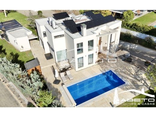 Luxury home in Algete, Province of Madrid