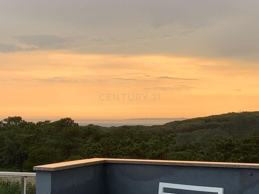 Charneca de Caparica, Almadaのアパートメント