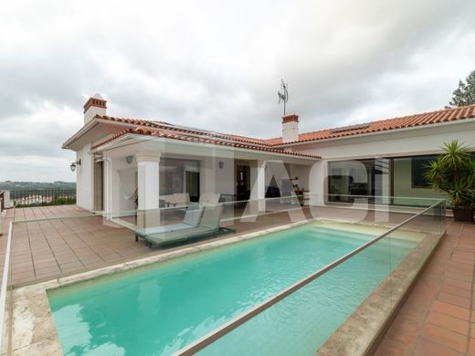 ‏בתי יוקרה ב  Porto de Mós, Distrito de Leiria